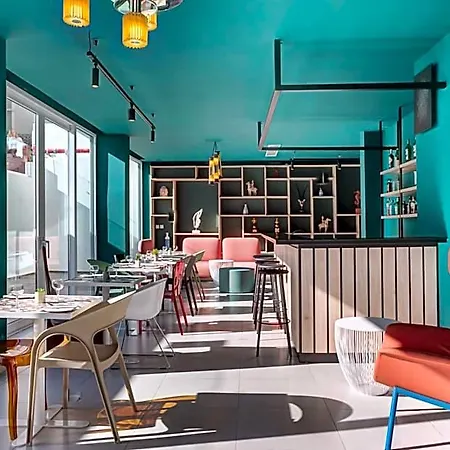 Szálloda Quadro Hotel, Trademark Collection By Wyndham San Ġiljan